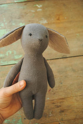 Bunny rabbit plushie / soft toy sewing pattern by Willowynn