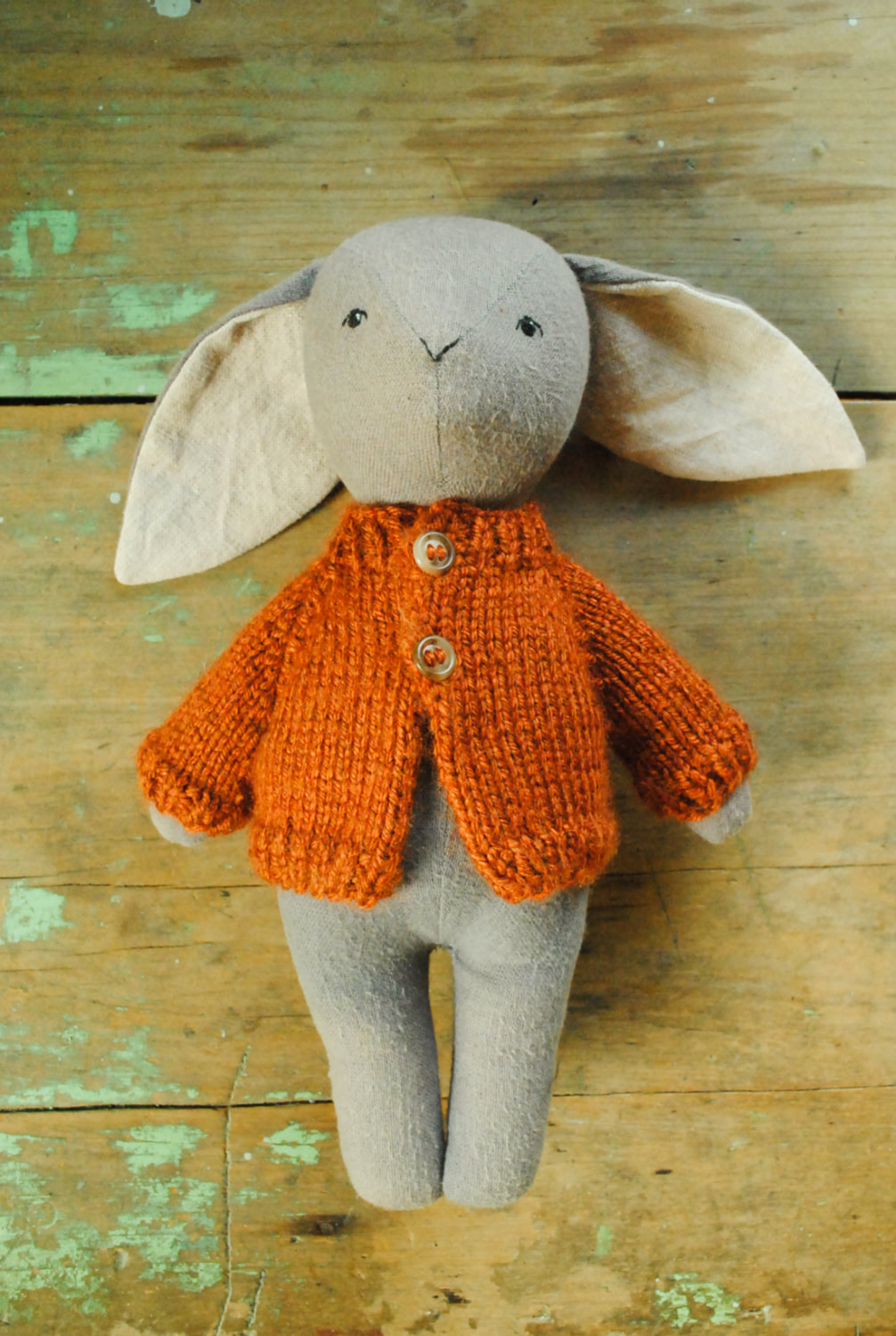 Knitting pattern for tiny Willowynn doll jumpers - Willowynn
