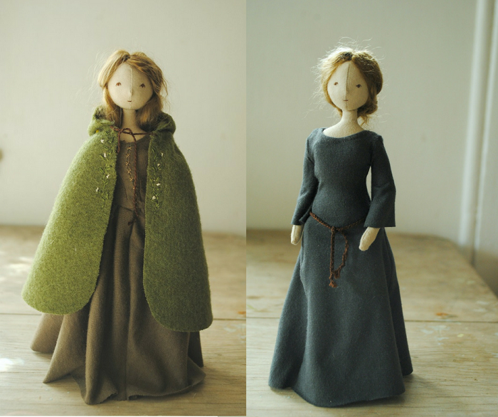 Tiny cloth dolls by Willowynn 