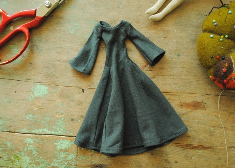 Tiny doll dress by Willowynn