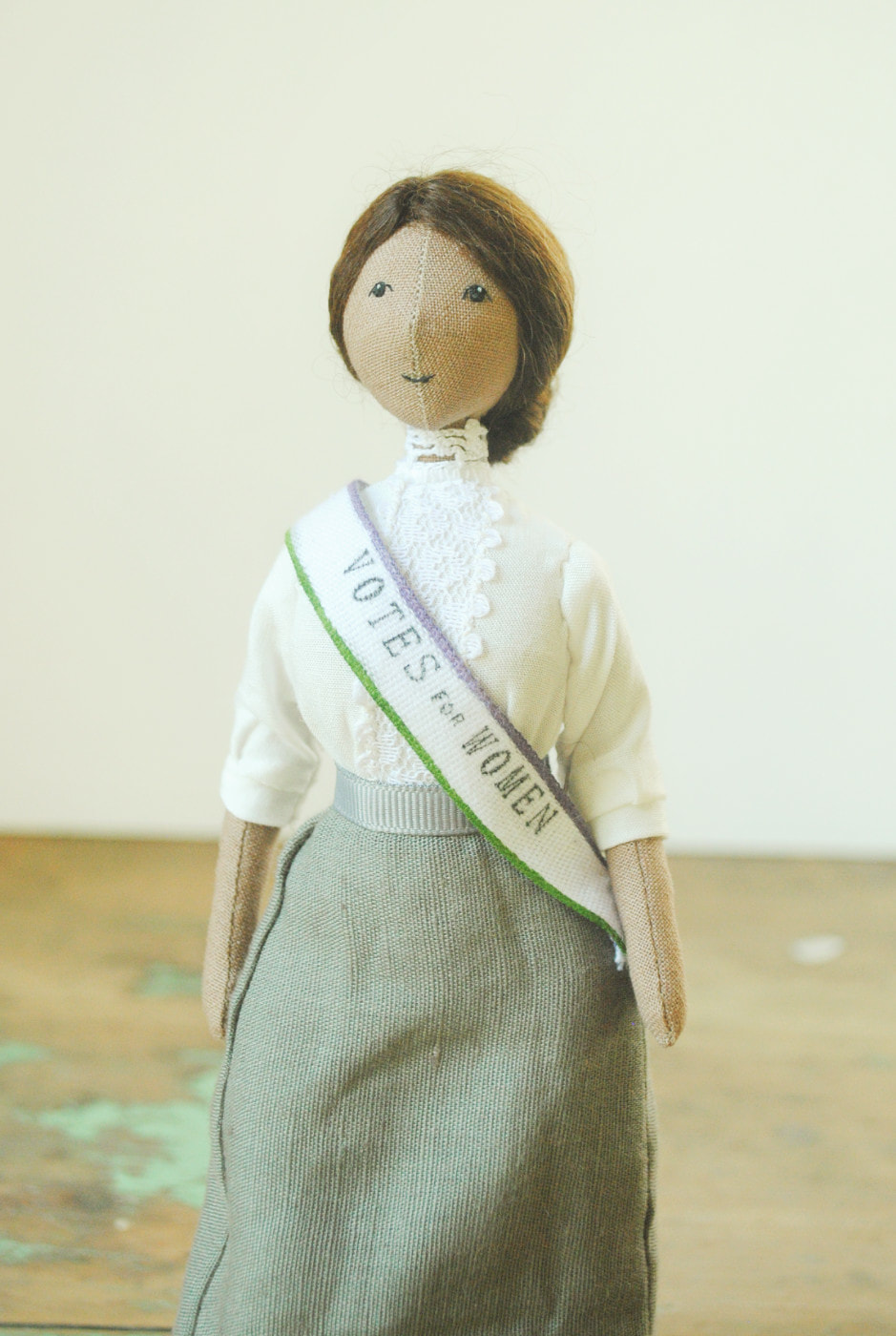 Willowynn Suffragette doll